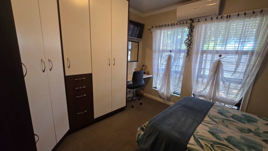 3 Bedroom Property for Sale in Protea Heights Western Cape